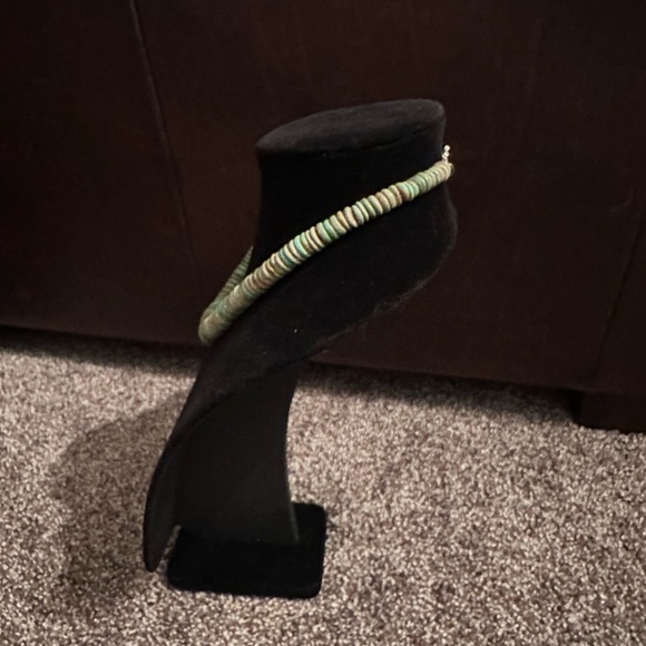 Vintage Native American Graduated Turquoise & Sterling Silver Necklace. - Picture 5 of 6